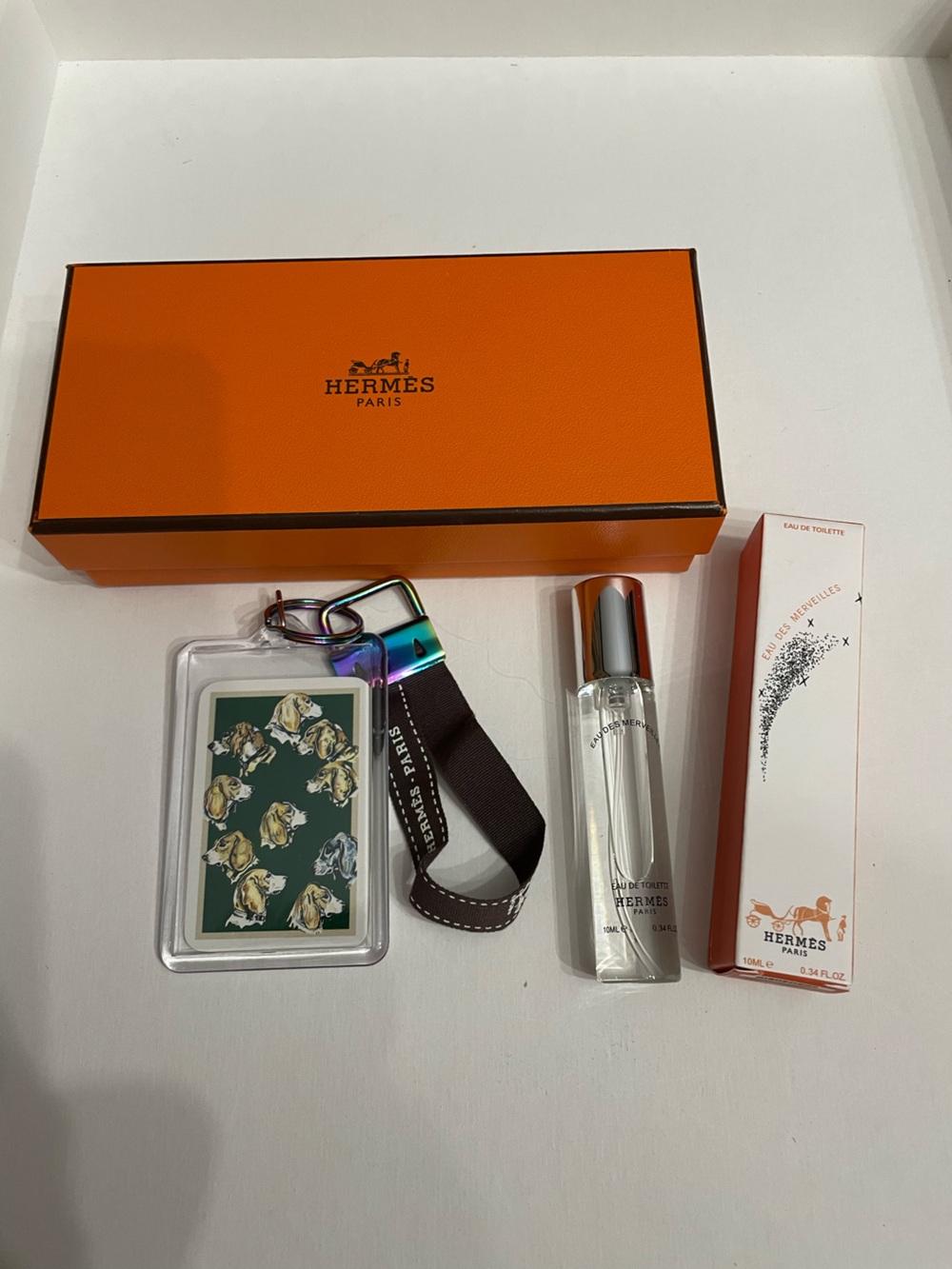 Hermes bundle- keychain / spray / gift box